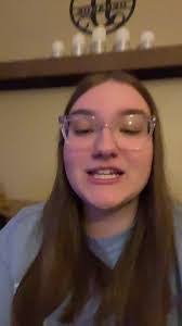 Danielle Deford's Instagram, Twitter & Facebook