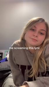 Alyson Lessard's Instagram, Twitter & Facebook