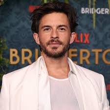 Who is Jonathan Bailey's boyfriend?