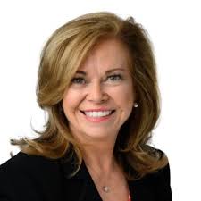 After 4 years I graduated from the University of Texas at Austin with a  BBA. I am so grateful for the connections I've made here and the knowledge  I've gained. While it's