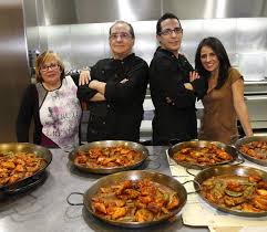 Casa roberto muy muy muy caro aquí tienen mi cuenta para q vean. Casa Roberto Valencia