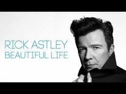 Poor rick astley never got to collect his award for best single, and ended up in tears, host poor rick astley indeed. Wisst Ihr Noch Rick Astley Kommt Mit Neuem Album