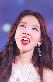 Ghim của Liam Hull trên IDOL