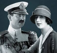 4 aprilie 1953 (59 de ani)estoril, portugalia. Adevar Sau Defaimare Carol Al Ii Lea Un Rege Playboy Controlat De Duduia Si Un Tata Nedemn Pentru Mihai I Sau Un Rege Inaintea Vremii Lui Mobile