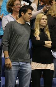 Sara Foster is pregnant! 90210 star is expecting her second child with  Tommy Haas - OK! Magazine