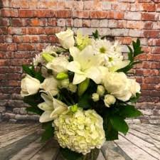Schedule 777flowers in scottsdale, arizona (az) for your event. Sympathy And Funeral Flowers Delivery Scottsdale Le Bouquet Florist Boutique