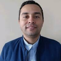 100+ perfiles de «Stephen Beltran»