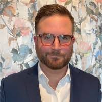 70+ "Earle" profiles