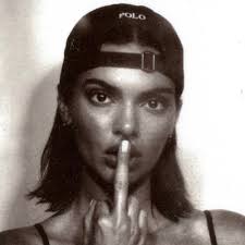 Vanessa • Bieber ♛ (@VanessaTyh)