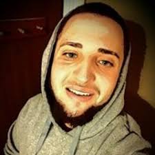 Stream Addicted (Cake) feat Bianca Estrella by VicMarie