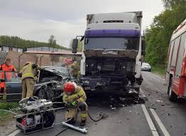 Wypadek śmiertelny na wiślance (dk 81) w orzeszu, w rejonie skrzyżowania z drogą na piaskownię. Wypadek Na Dk 16 Miedzy Ostroda A Ilawa Ranna 19 Latke Zabral Smiglowiec Lpr Foto Olsztyn Eska Pl