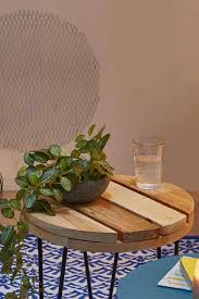 Idee Diy Une Table Basse En Palettes Table Basse Exterieur Table Basse En Bois De Palette Deco D Interieur Bon Marche