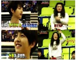 Sungkyunkwan university, majoring business economics. Song Joong Ki S Family And Sister Song Seul Ki Byeol Korea