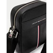 Tommy hilfiger sacs pour homme description mini crossover en nylon elevé. Sac Bandouliere Homme Noir Tommy Hilfiger Tommy Hilfiger Maroquinerie Pochette Sacoche Homme