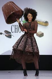 En Images Salon Du Chocolat 2014 Le Defile Des 20 Ans Idees De Mode Defile Mode Chocolat
