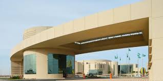 كلية العلوم الطبية التطبيقية بالجبيل وهي أحدث كليات جامعة الإمام عبدالرحمن بن فيصل في منطقة الجبيل والتي تبدأ الدراسه بها في العام 1437/1438 هجري لكي تكون أول كلية توفر التعليم الصحي. Ø¯ÙØ¹Ø© Ø§Ù„Ø´ÙˆØ§ØºØ± Ù…Ù† Ø§Ù„Ù…Ø±Ø´Ø­ÙŠÙ† ÙˆØ§Ù„Ù…Ø±Ø´Ø­Ø§Øª Ù„Ù„Ù‚Ø¨ÙˆÙ„ ÙÙŠ Ø§Ù„Ù…Ø³Ø§Ø±Ø§Øª ÙˆØ§Ù„Ø¨Ø±Ø§Ù…Ø¬ Ø§Ù„Ù…Ø®ØªÙ„ÙØ© Imam Abdulrahman Bin Faisal University