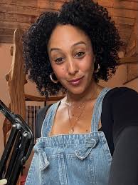 Tamera Mowry