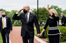 Jill biden's dress at president joe biden's inauguration ceremony reflected the united states of america in a surprising way. Joe Biden Wearing Mask Appears In Public At A Veterans Memorial The New York Times