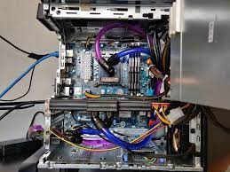 It's got the 2080s in it, i7 10700f, 16g memory, 1tb hdd, and 512g ssd. Aurora R11 Heating Concerns Dell Community