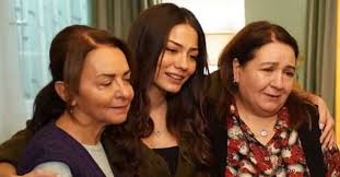 Hande erçel hakkında sosyal medyada yapılan eleştirilerin sayısı hiç az değil. 5ta9heyydkar6m