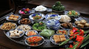 Cùng tìm hiểu các trò chơi dân gian ngày tết ở việt nam để thấy được sự thú vị và vui nhộn ở mỗi trò chơi nhé! 18 Mon Ngon Ngay Táº¿t Cá»• Truyá»n Cá»§a NgÆ°á»i Viá»‡t Vntrip Vn