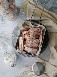Protein, lemak, kalsium, fosfor, dan lain lain ( untuk lebih lengkapnya silahkan lihat tabel dibawah ). Mudahnya Buat Kuih Tiram Atau Lidah Buaya Sendiri Jom Cuba Pasti Jimat Qasey Honey