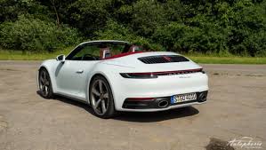 The 2021 porsche 911 carrera 2dr coupe (3.0l 6cyl turbo 8am) can be purchased for less than the manufacturer's suggested retail price (aka msrp) of $119,500. Porsche 911 Carrera Cabrio 992 Test Keine Gefahr Fur Die Frisur Autophorie De