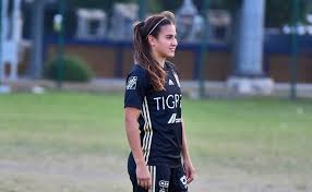 Quería jugar en méxico, con su gente. Nayeli Rangel Es Baja De Tigres Por Fractura