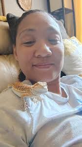 Carissa Mclean's Instagram, Twitter & Facebook