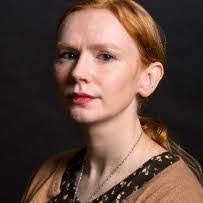 Elizabeth Finnigan's Instagram, Twitter & Facebook