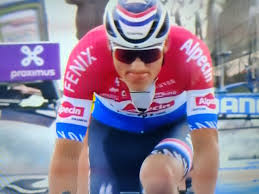 De giro is immers voor de spelen en de tour zit er erg dicht op. Ritwinst Voor Mathieu Van Der Poel In Zwitserland Brabant Cycling