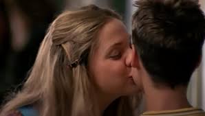 We should have saw Paige at JT'S memorial : r/Degrassi