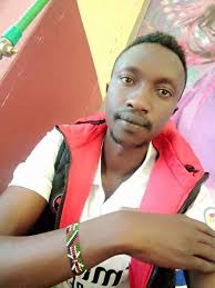 Huyu sasa ndio simba wa orok kiteng ama kuna mwingine...😂😂😂😂