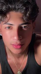 Videos de Aleph Daleth 🇮🇱🇨🇴 (@alephdaleth_) con “sonido original