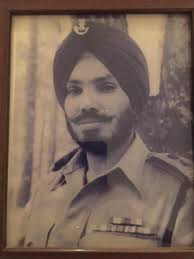 First of all I would like to thank everyone here, for posting the  informative posts. It took me a while to pen down and write a post about my  father. My father