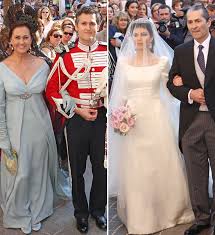 Este año os hemos hablado de dos enlaces reales, el británico y monaguesco, y ahora os hablamos del enlace que más páginas de las revistas rosas patrias ha acaparado: La Duquesa De Alba La Gran Ausente En La Boda Del Hijo De Carmen Tello