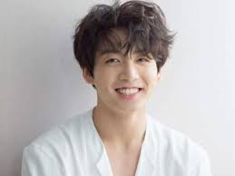 The golden maknae of bts is ruling the billboard charts across the globe. Here S Why The Multi Talented Birthday Boy Jungkook Is Deemed As The Golden Maknae Of Bts