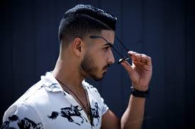 Royal Rhino Club Trends Shadow Fade Comb Over