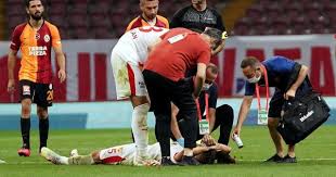 Göztepe'nin orta saha oyuncusu alpaslan öztürk fenerbahçe'nin radarına girdi bizde. Goztepe De Alpaslan Ozturk Korkuttu