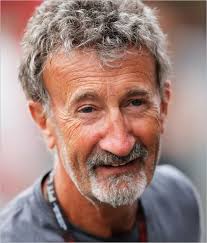 Rotina da mulher de Schumacher é "como uma prisioneira"