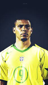 Ronaldo fenómeno foi internado de urgência em ibiza internacional. 15 Ronaldo Nazario Iphone Wallpaper Ryan Wallpaper