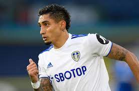 Raphinha scores his first goal for leeds to sink everton and earn his side a fourth win since promotion to the premier league. Raphinha Responds To Liverpool Manchester United Rumors