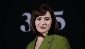Boy kilo nereli kaç yaşında, yaşı ve sevgilisi. Anna Maria Sieklucka Kim Jest Aktorka Ktora Gra Laure W Filmie 365 Dni Eska Pl