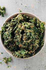 Dehydrated Raw Vegan Spicy Kale Chips Sprouting Zen Recipe Kale Chips Raw Vegan Healthy Movie Snacks