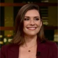 Tara Ringer's Instagram, Twitter & Facebook