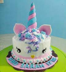 Kue ulang tahun yang terbuat ari bolu dan sponge sudah menjadi hal biasa. Gambar Kue Ulang Tahun Anak Perempuan Kue Kue Ulang Tahun Ulang Tahun