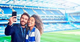 Forced by lack of suitable lands in their part of london, in 2014 chelsea officials decided to completely reconstruct their stamford bridge home. Chelsea Football Club Tour Klook Uk