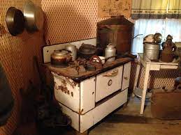 Kitchen At Butcher Hollow House Loretta Lynn Loretta Kentucky Girl