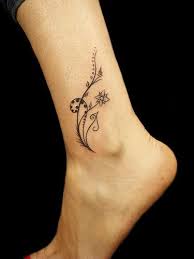 Pin By Myra Deluca On Tats What I Want Foot Tattoos Pattern Tattoo Ankle Tattoos For Women