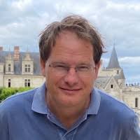 1100+ profilů „Hassing“